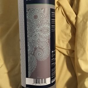 Gaiam yoga mat
